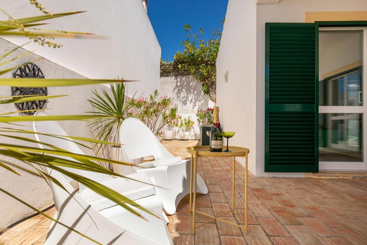 Cozy And Sunny Villa Just Some Steps From The Sea Praia Da Luz Exterior photo